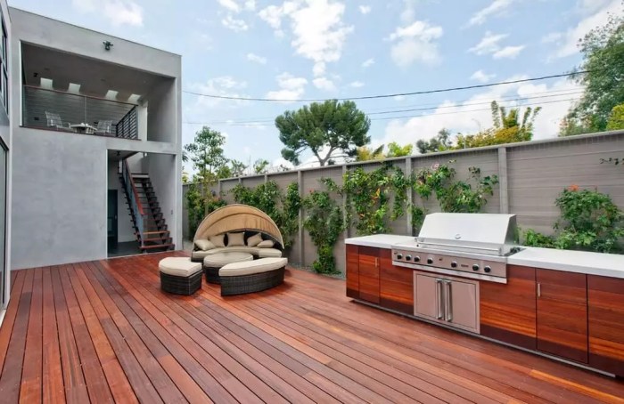 How to decorate concrete open terrace apartments